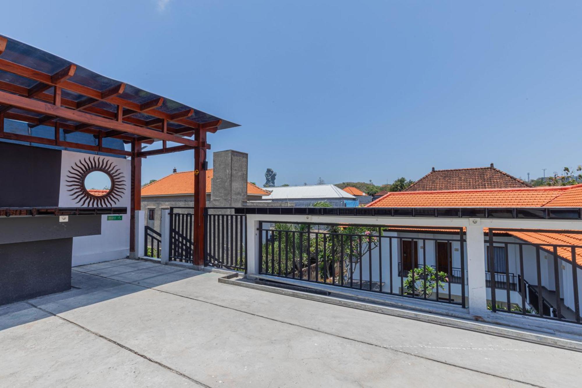 The Baliem Hotel Jimbaran Esterno foto