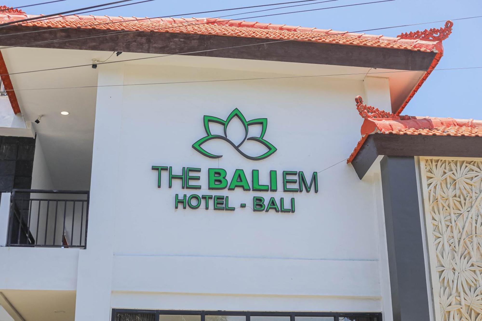 The Baliem Hotel Jimbaran Esterno foto