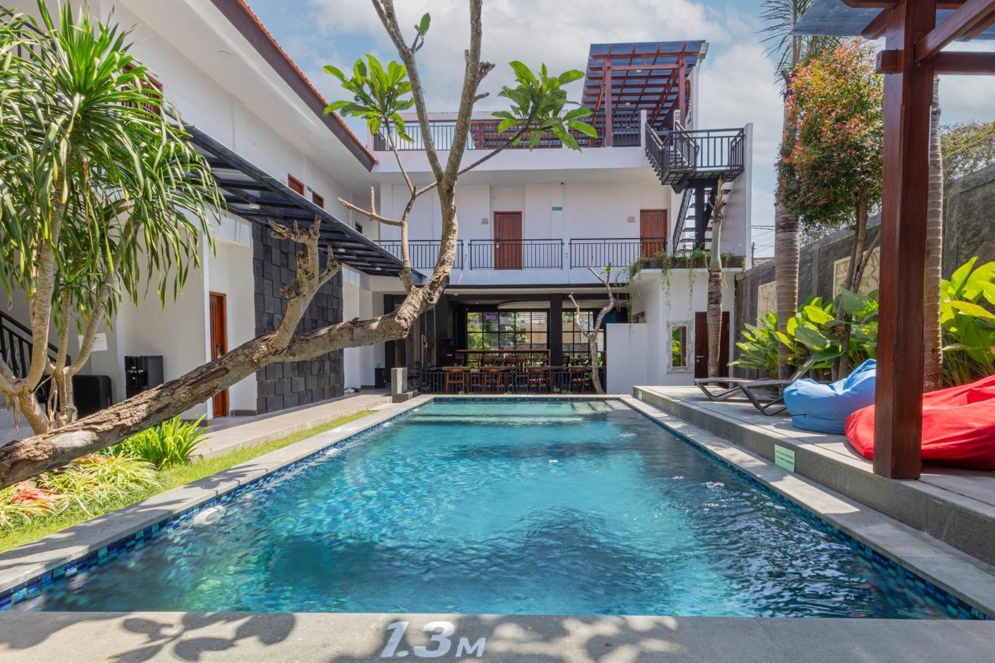 The Baliem Hotel Jimbaran Esterno foto